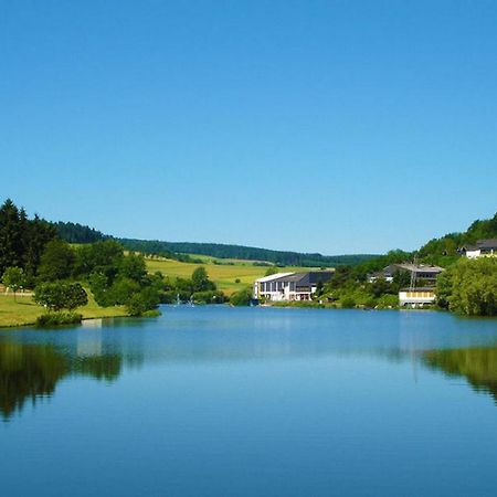 Seepark Kirchheim Ferienhaus Bei Zeta Mit Sauna Bagian luar foto