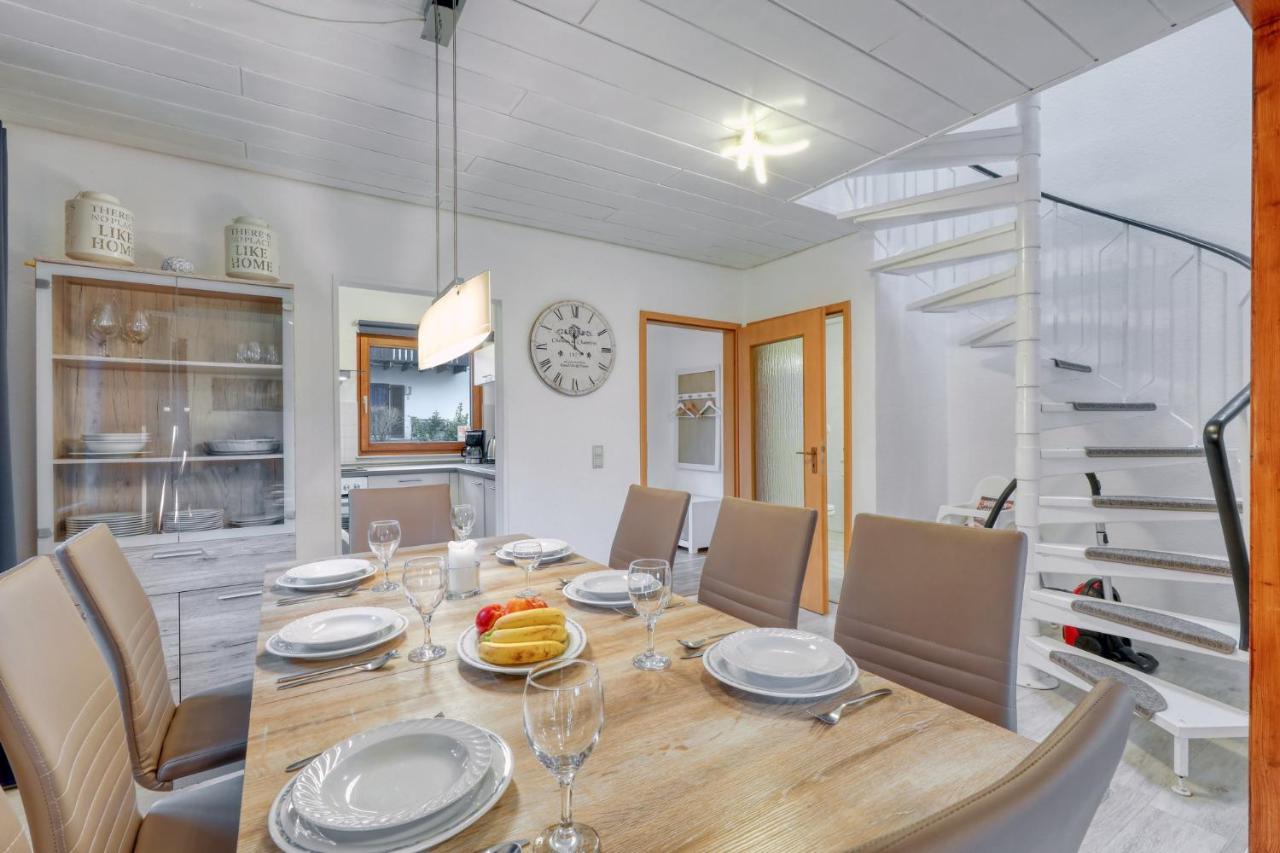 Seepark Kirchheim Ferienhaus Bei Zeta Mit Sauna Bagian luar foto