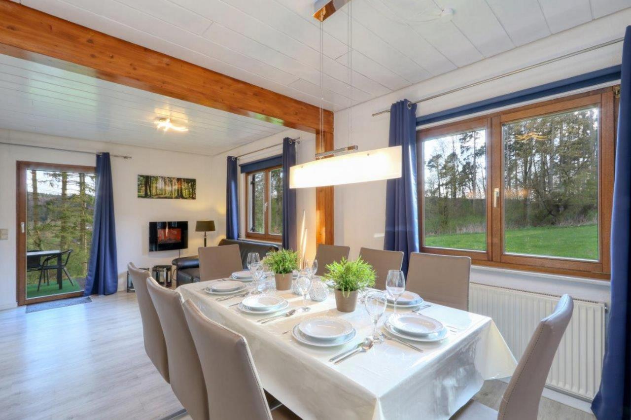 Seepark Kirchheim Ferienhaus Bei Zeta Mit Sauna Bagian luar foto