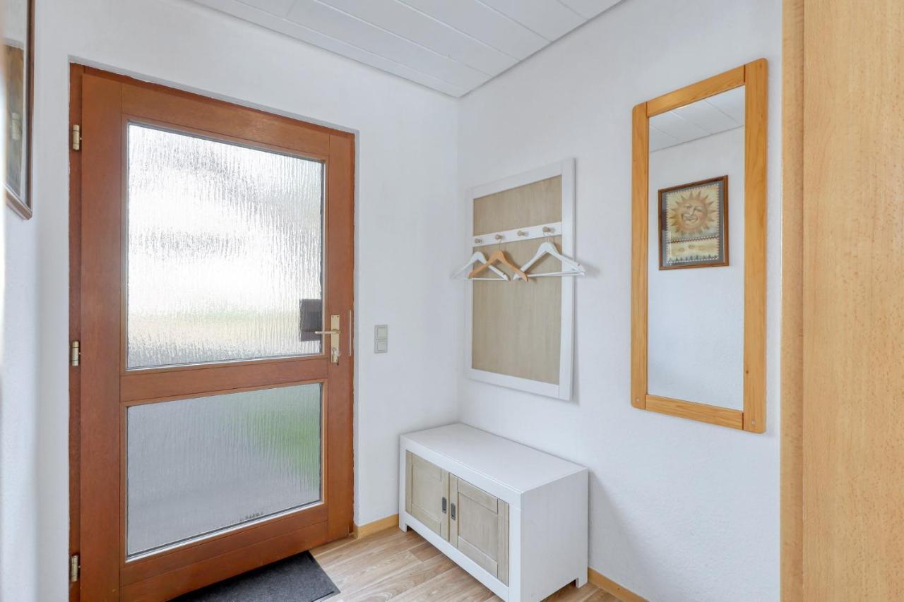 Seepark Kirchheim Ferienhaus Bei Zeta Mit Sauna Bagian luar foto