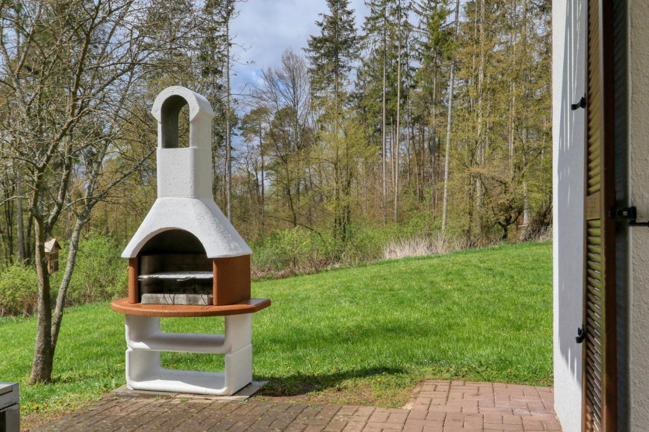 Seepark Kirchheim Ferienhaus Bei Zeta Mit Sauna Bagian luar foto