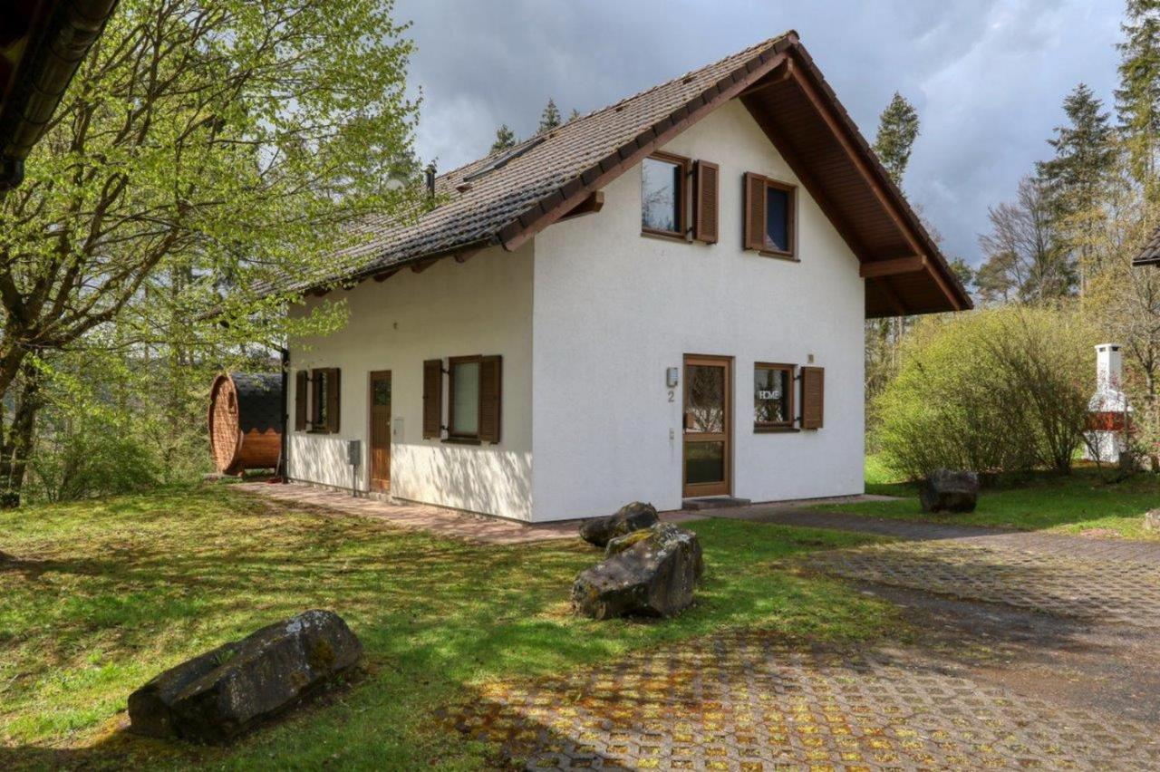 Seepark Kirchheim Ferienhaus Bei Zeta Mit Sauna Bagian luar foto